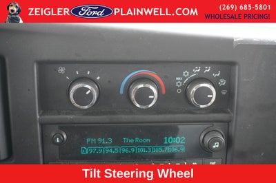 2016 Chevrolet Express 4500 Base Cutaway