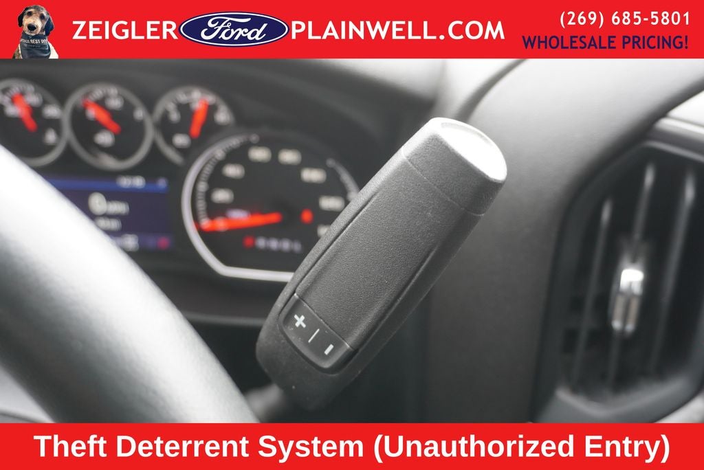 2022 Chevrolet Silverado 1500 LTD Custom CREW CAB 4X4 BLACK APPEARANCE PLG 20' WHEELS