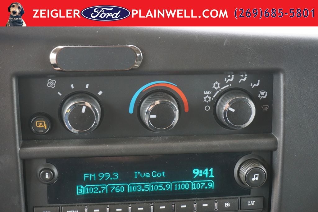 2024 Chevrolet Express 3500 Work Van Cargo