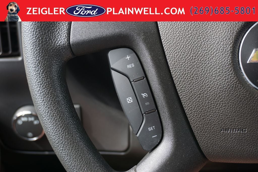 2024 Chevrolet Express 3500 Work Van Cargo