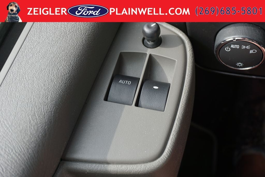 2024 Chevrolet Express 3500 Work Van Cargo