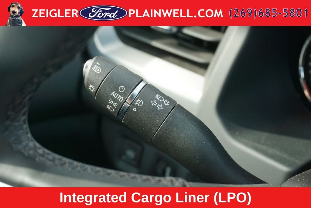 2023 GMC Acadia SLT LUX TECH & PREFERED PKG NAV 3RD ROW 4X4 TOW PKG