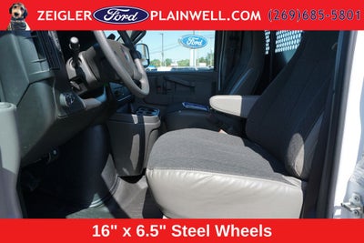 2024 GMC Savana 2500 Work Van Low Roor Cargo Van Rear Camera