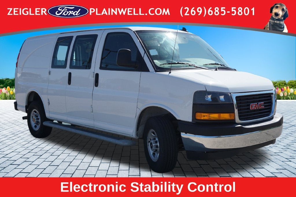 2024 GMC Savana 2500 Work Van LOW ROOF CARGO WORK VAN REAR CAMERA