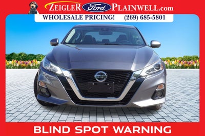2019 Nissan Altima 2.5 Platinum AWD NAV Heated Leather Heated Steering Power Moonr