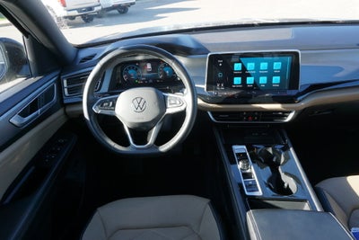 2024 Volkswagen Atlas Cross Sport 2.0T SE w/Technology