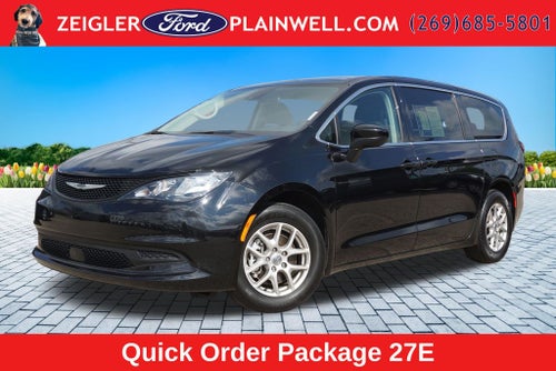 2024 Chrysler Voyager LX