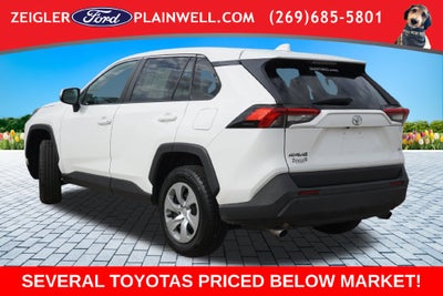 2022 Toyota RAV4 LE