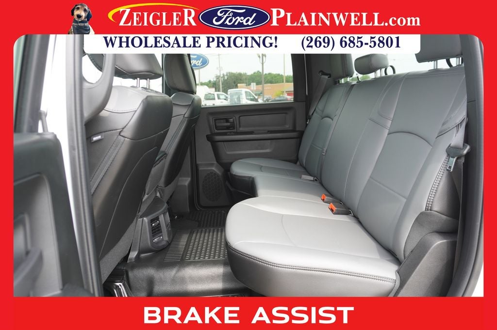 2023 RAM 3500 Tradesman 4x4 CREW CAB LONG BOX 6.4L V8 Nav HD Vinyl Seat Tr