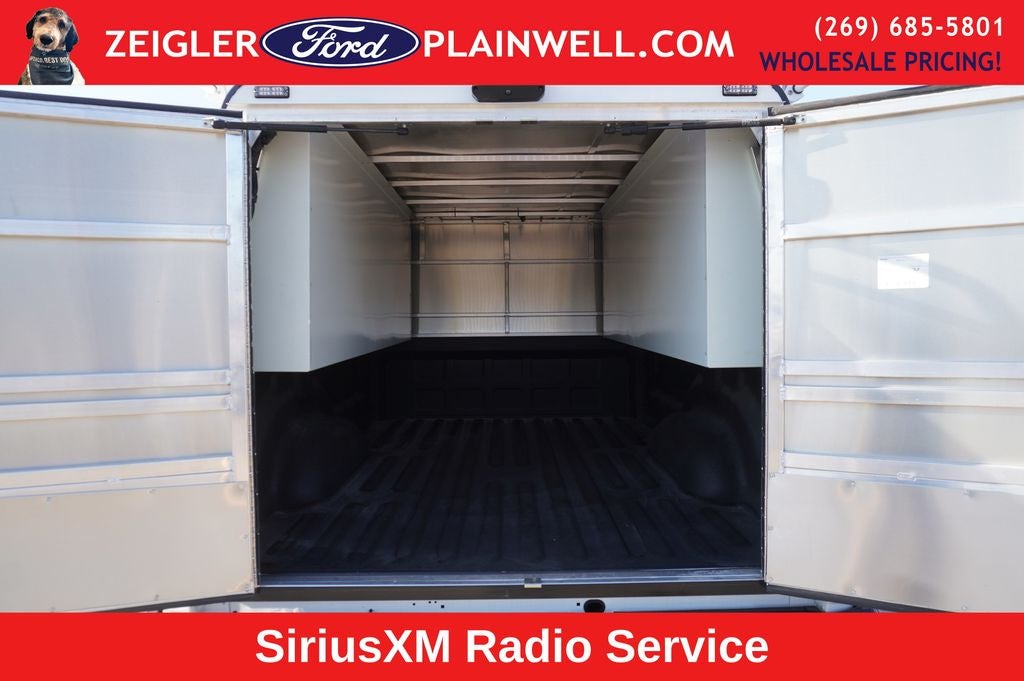 2023 RAM 3500 Tradesman CREW CAB 4X4 6.4L V8 REAR TOPPER