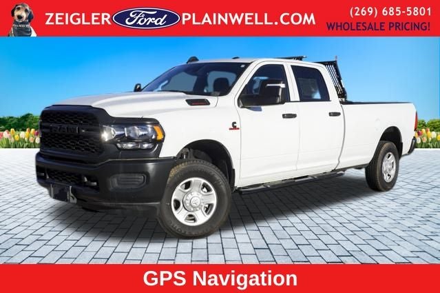 2024 RAM 3500 Tradesman CREW CAB 4X4 CUMMINGS TURBO DIESEL NAVIGATION