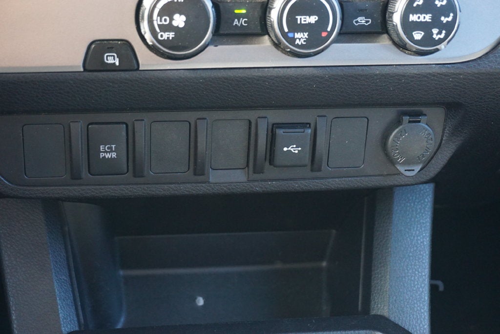 2023 Toyota Tacoma SR