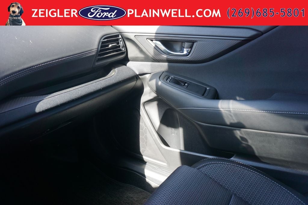 2023 Subaru Outback Premium AWD Blis Rear Camera