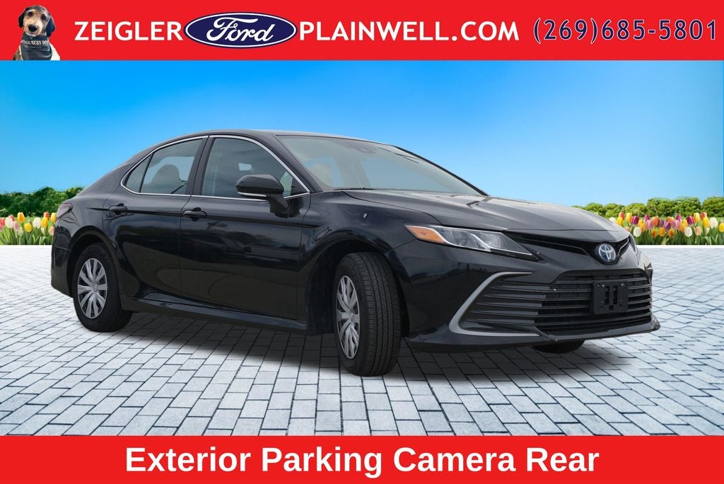 2024 Toyota Camry Hybrid LE
