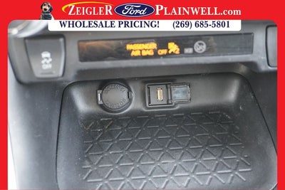 2022 Toyota RAV4 Hybrid XLE AWD Power Moonroof Rear Camera