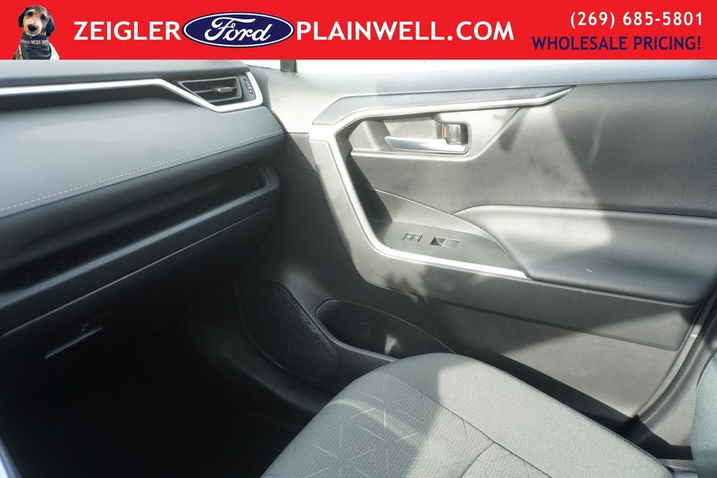 2022 Toyota RAV4 Hybrid XLE AWD Power Moonroof Rear Camera