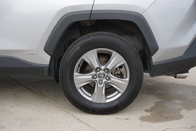 2023 Toyota RAV4 Hybrid XLE