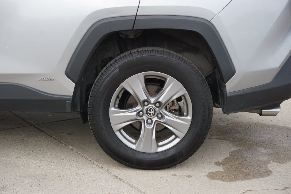 2023 Toyota RAV4 Hybrid XLE