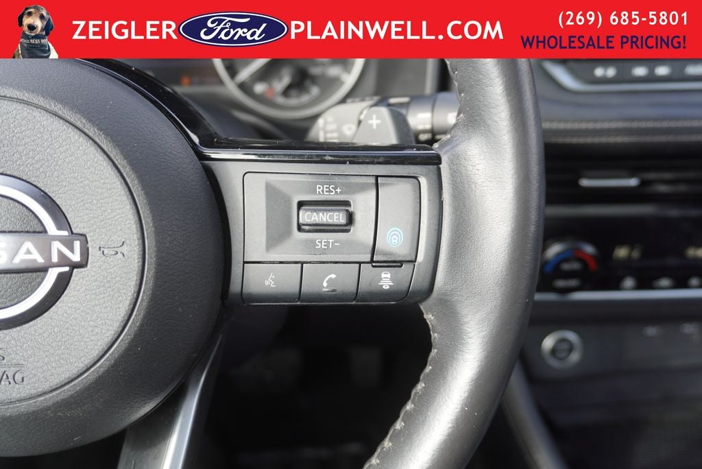 2023 Nissan Rogue SL AWD Panoramic Moonroof Leather