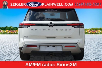 2023 Nissan Pathfinder SL