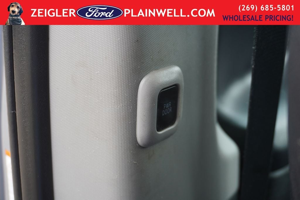 2016 Toyota Sienna SE Premium 8 Passenger