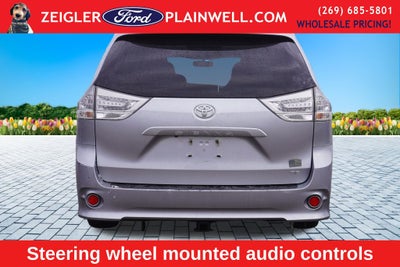 2016 Toyota Sienna SE Premium 8 Passenger
