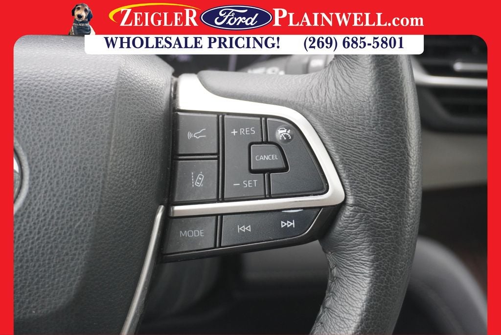 2023 Toyota Sienna XLE 7 Passenger