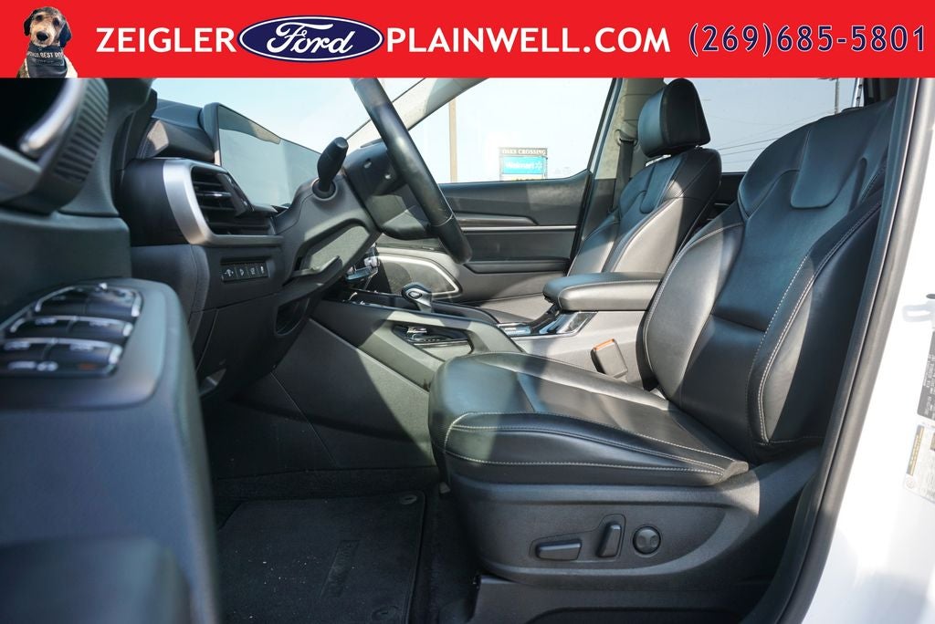 2025 Kia Telluride S AWD Power Moonroof Navigation Heated Leather