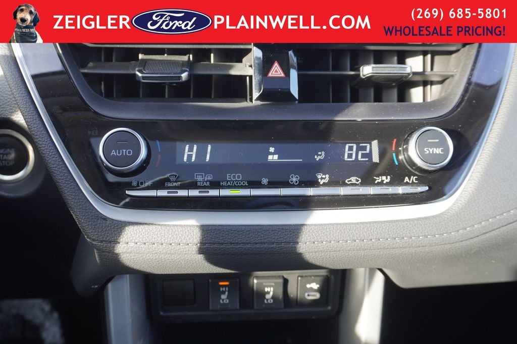 2023 Toyota Corolla Cross XLE AWD MOONROOF HEATED LEATHER BLIS REAR CAMERA