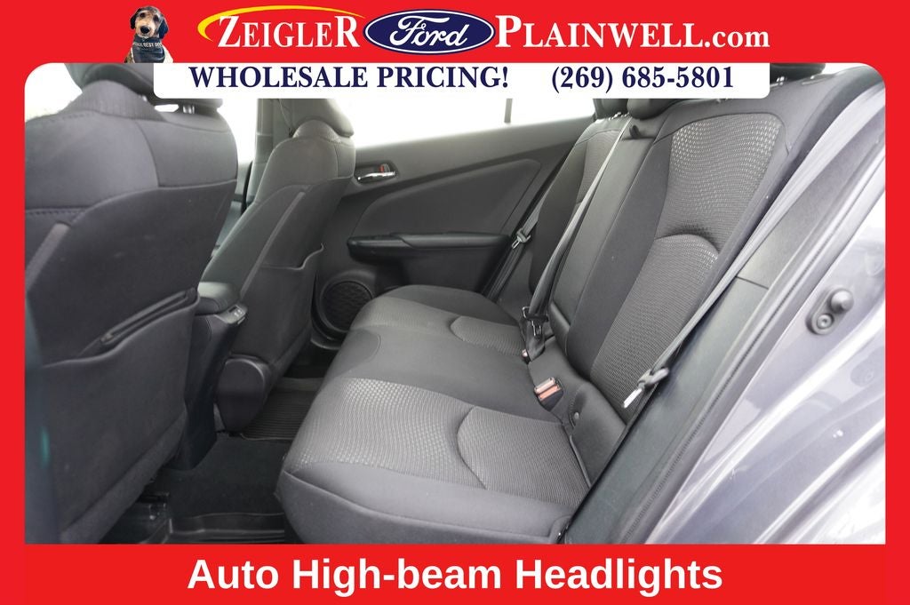 2022 Toyota Prius L HYBRID