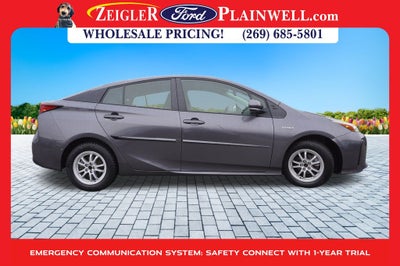 2022 Toyota Prius L HYBRID