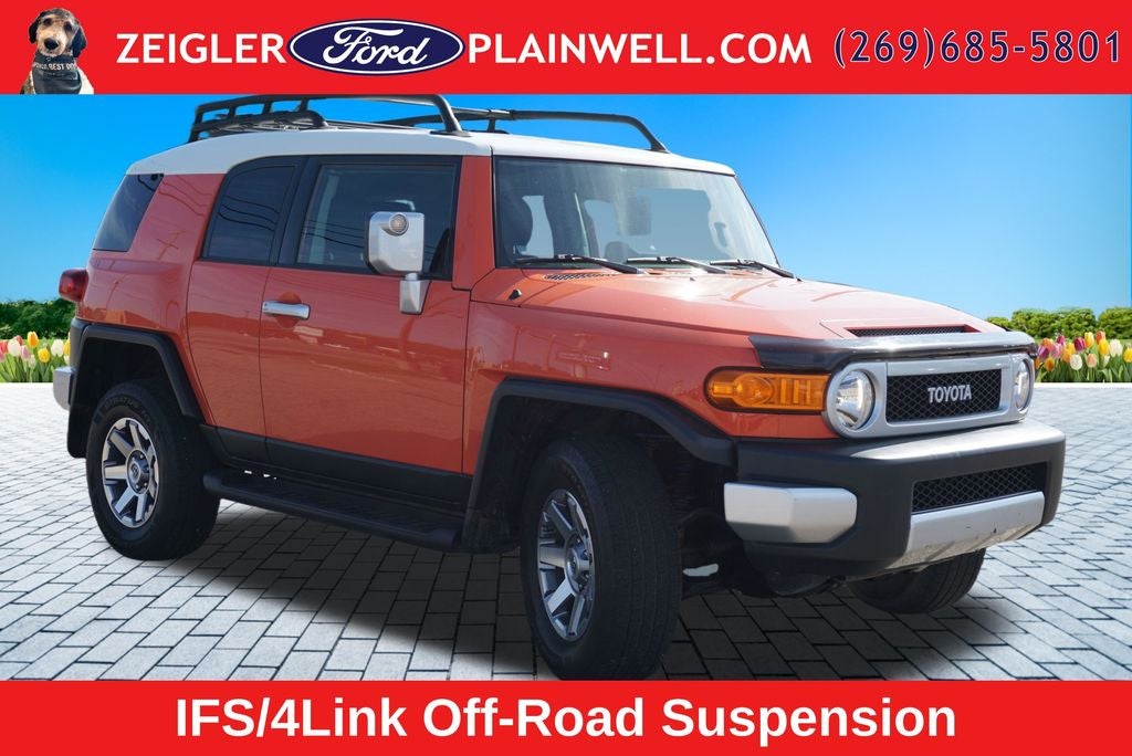 2014 Toyota FJ Cruiser Base 4x4 2 Tone Paint