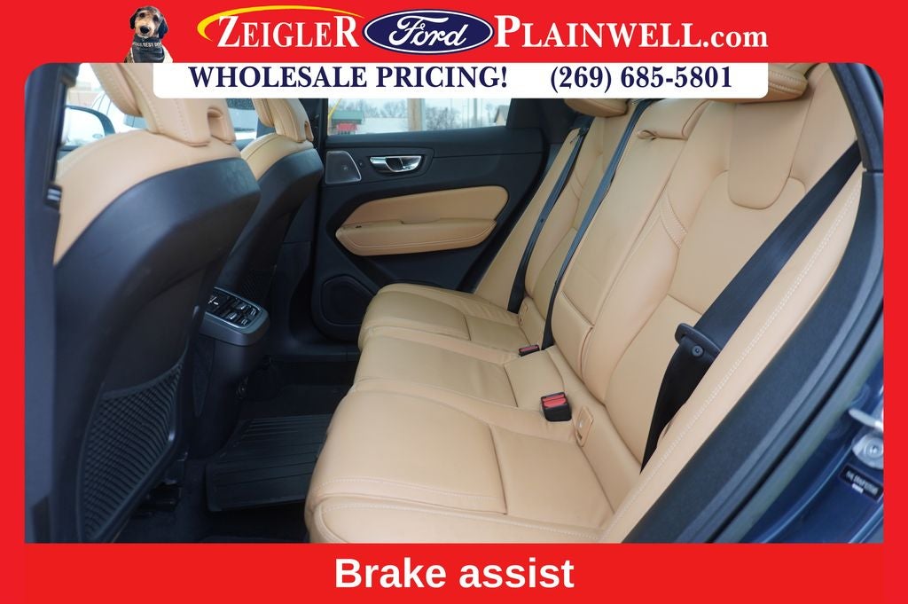 2023 Volvo XC60 B5 Ultimate Bright Theme