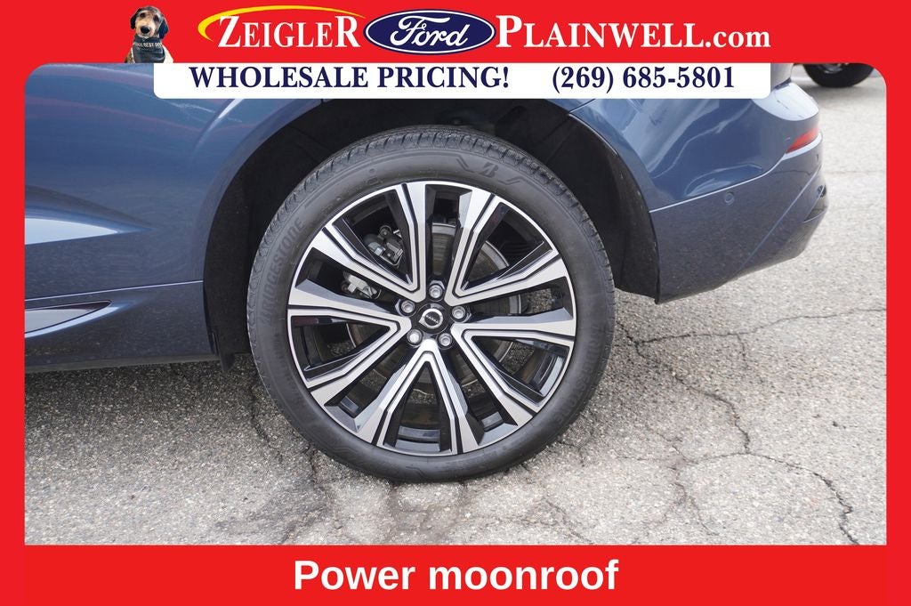 2023 Volvo XC60 B5 Ultimate Bright Theme