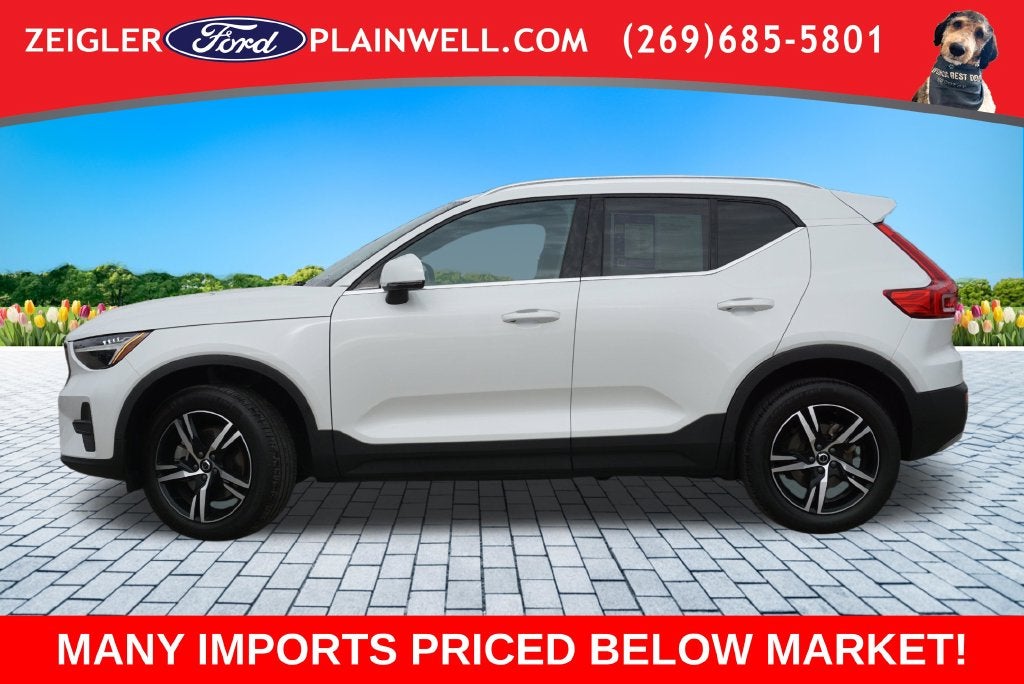 2024 Volvo XC40 B5 Core
