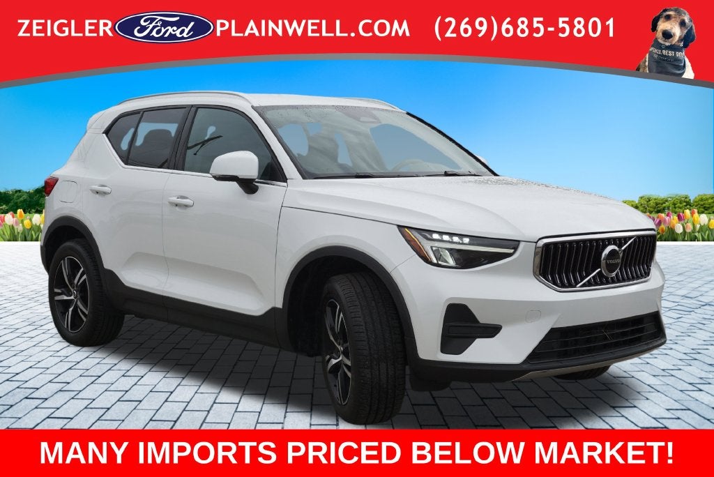 2024 Volvo XC40 B5 Core