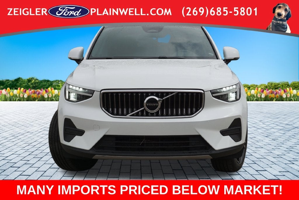 2024 Volvo XC40 B5 Core