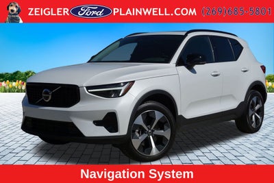 2024 Volvo XC40 B5 Core