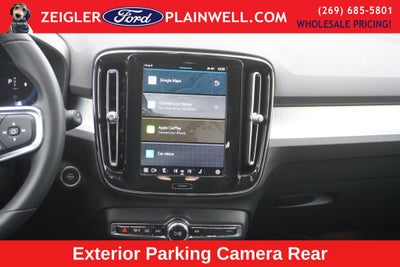 2024 Volvo XC40 B5 Core AWD