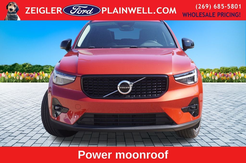 2023 Volvo XC40 B5 Plus Dark Theme AWD HEATED LEATHER POWER MOONROOF NAV