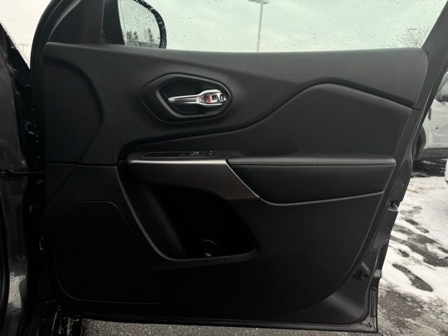 2021 Jeep Cherokee Latitude Lux 4X4