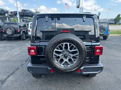 2025 Jeep Wrangler WRANGLER 4-DOOR SAHARA