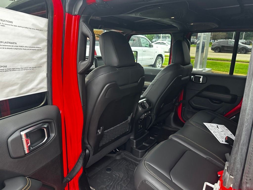 2025 Jeep Wrangler Sahara