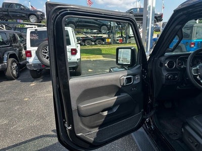 2025 Jeep Wrangler WRANGLER 4-DOOR SAHARA
