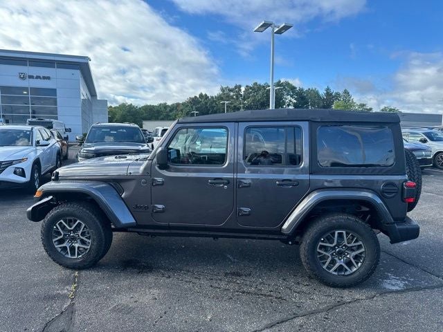 2025 Jeep Wrangler WRANGLER 4-DOOR SAHARA