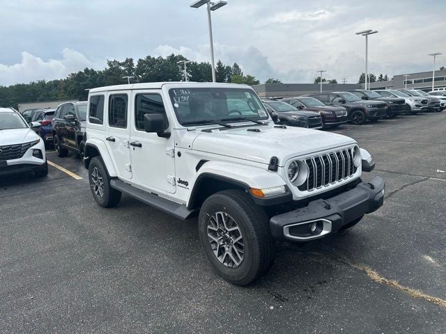 2025 Jeep Wrangler WRANGLER 4-DOOR SAHARA