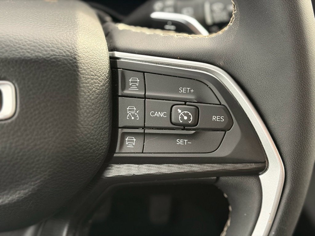 2024 Jeep Grand Cherokee Laredo X