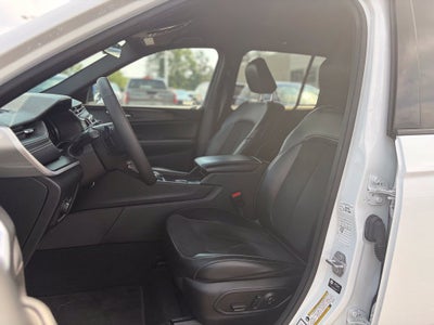 2025 Jeep Grand Cherokee Altitude * Certified Pre-Owned *
