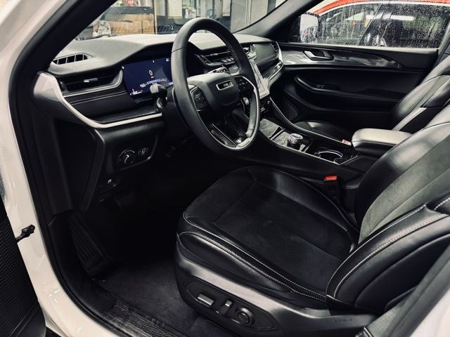 2023 Jeep Grand Cherokee Altitude 4x4