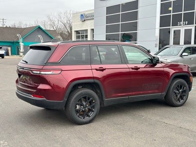 2026 Jeep Grand Cherokee GRAND CHEROKEE LAREDO ALTITUDE 4X4